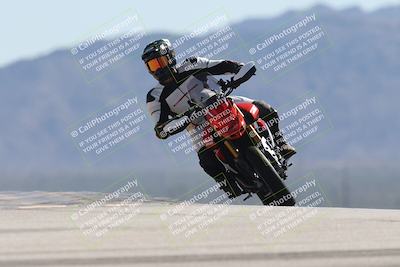 media/Oct-13-2025-Moto Forza (Mon) [[a66d839500]]/4-C Group/Session 4 (Turn 9)/